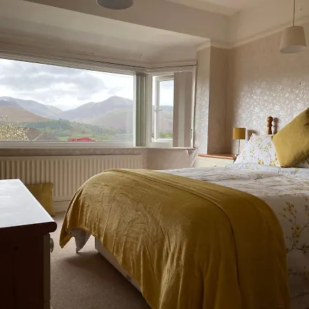 Panoramic Views In The Heart Of The Lakes, Keswick *
